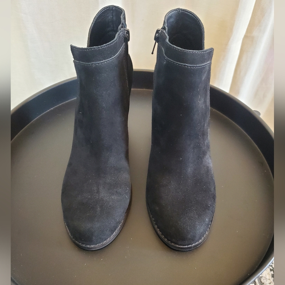 Lucky Brand Women's Black Suede Ankle Boots